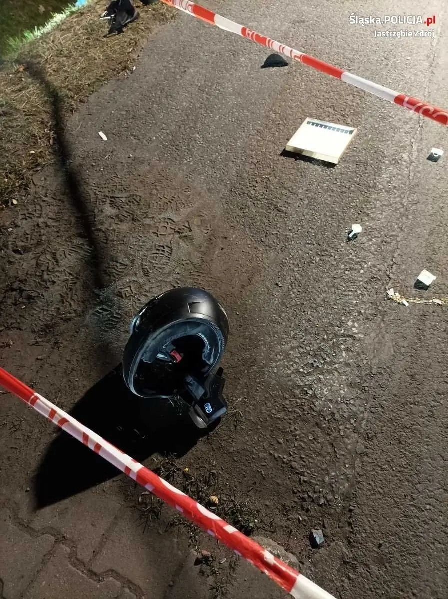 Zdjęcie w galerii na portalu naszwodzislaw.com: Pościg za sprawcami napadu na jubilera wiadomości z regionu