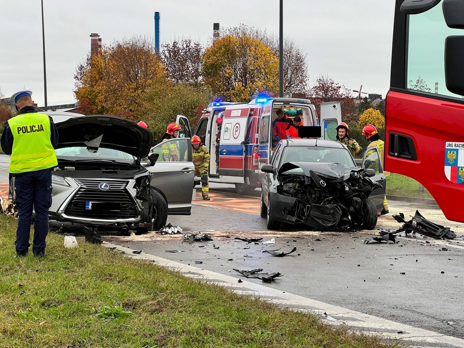 Zdjęcie w galerii na portalu naszwodzislaw.com: Mieszkanka powiatu wodzisławskiego sprawczynią groźnego wypadku wiadomości z regionu
