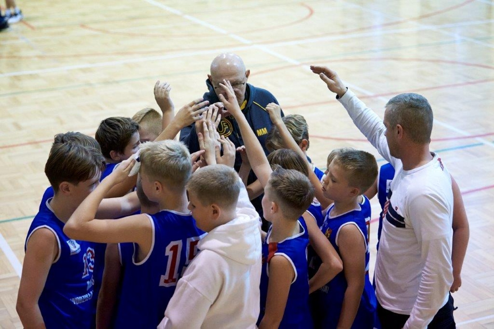 Zdjęcie w galerii na portalu naszwodzislaw.com: Wodzisławscy koszykarze na turnieju w Oświęcimiu [FOTO i WIDEO] wiadomości z regionu