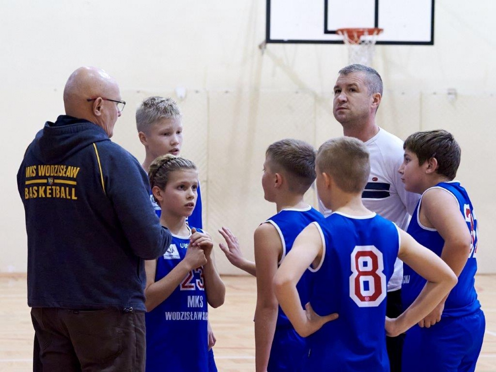 Zdjęcie w galerii na portalu naszwodzislaw.com: Wodzisławscy koszykarze na turnieju w Oświęcimiu [FOTO i WIDEO] wiadomości z regionu