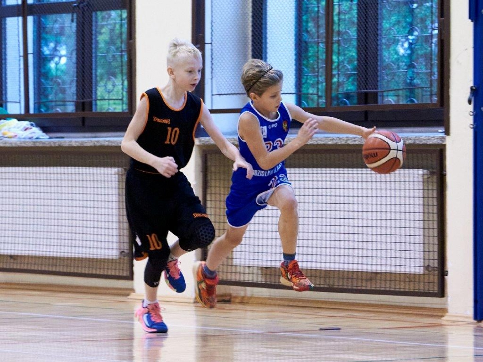 Zdjęcie w galerii na portalu naszwodzislaw.com: Wodzisławscy koszykarze na turnieju w Oświęcimiu [FOTO i WIDEO] wiadomości z regionu