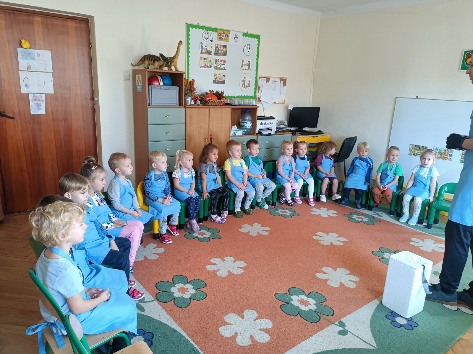 Zdjęcie w galerii na portalu naszwodzislaw.com: Pszowskie przedszkolaki poznały tajniki kuchni molekularnej wiadomości z regionu