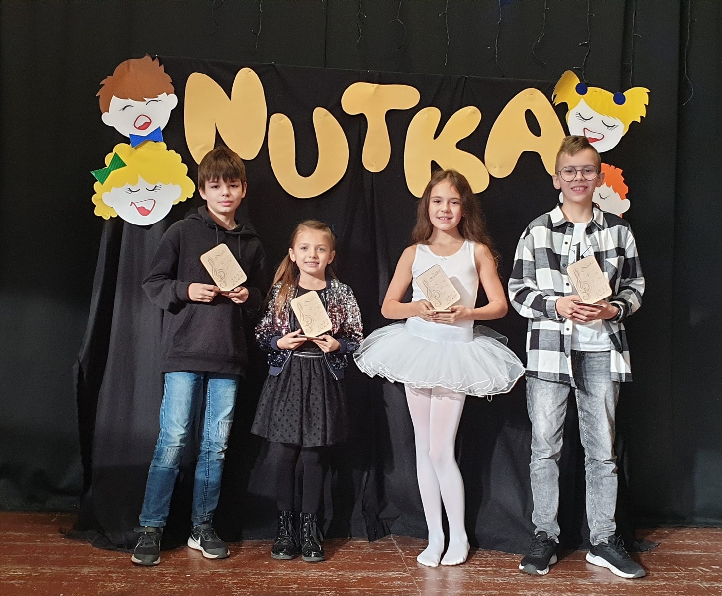 Zdjęcie w galerii na portalu naszwodzislaw.com: Konkurs piosenki Nutka 2022 w wodzisławskim ZSP4 wiadomości z regionu