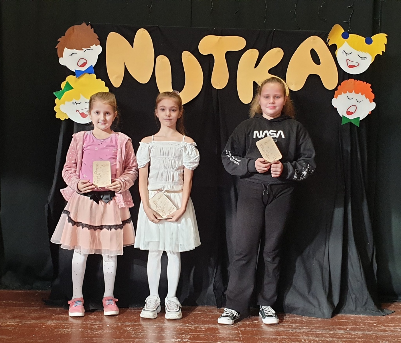 Zdjęcie w galerii na portalu naszwodzislaw.com: Konkurs piosenki Nutka 2022 w wodzisławskim ZSP4 wiadomości z regionu