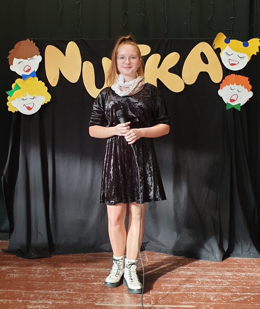 Zdjęcie w galerii na portalu naszwodzislaw.com: Konkurs piosenki Nutka 2022 w wodzisławskim ZSP4 wiadomości z regionu