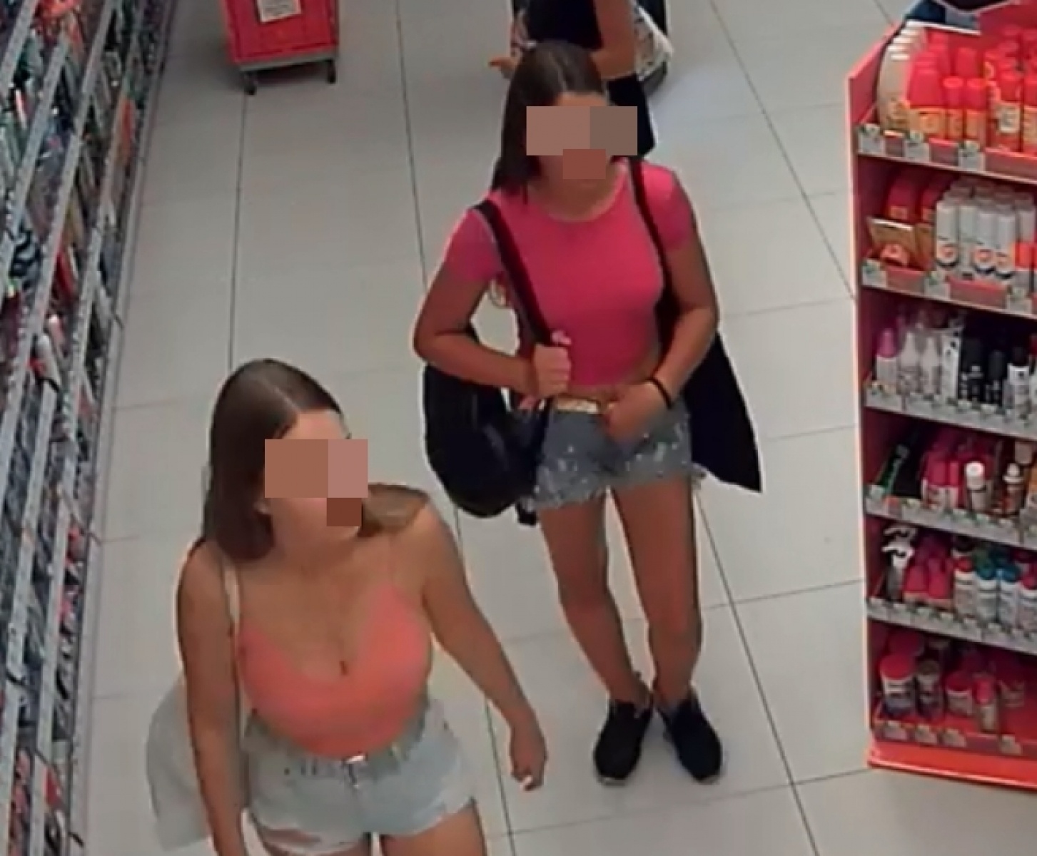 Zdjęcie w galerii na portalu naszwodzislaw.com: Siła monitoringu i mediów. Panie są już w rękach policji wiadomości z regionu