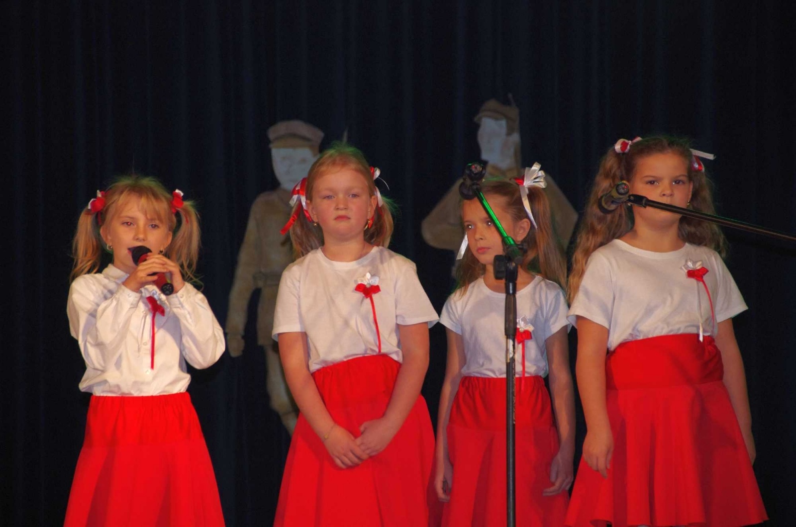 Zdjęcie w galerii na portalu naszwodzislaw.com: Poznajcie laureatów Przeglądu Pieśni i Piosenki Patriotycznej! wiadomości z regionu