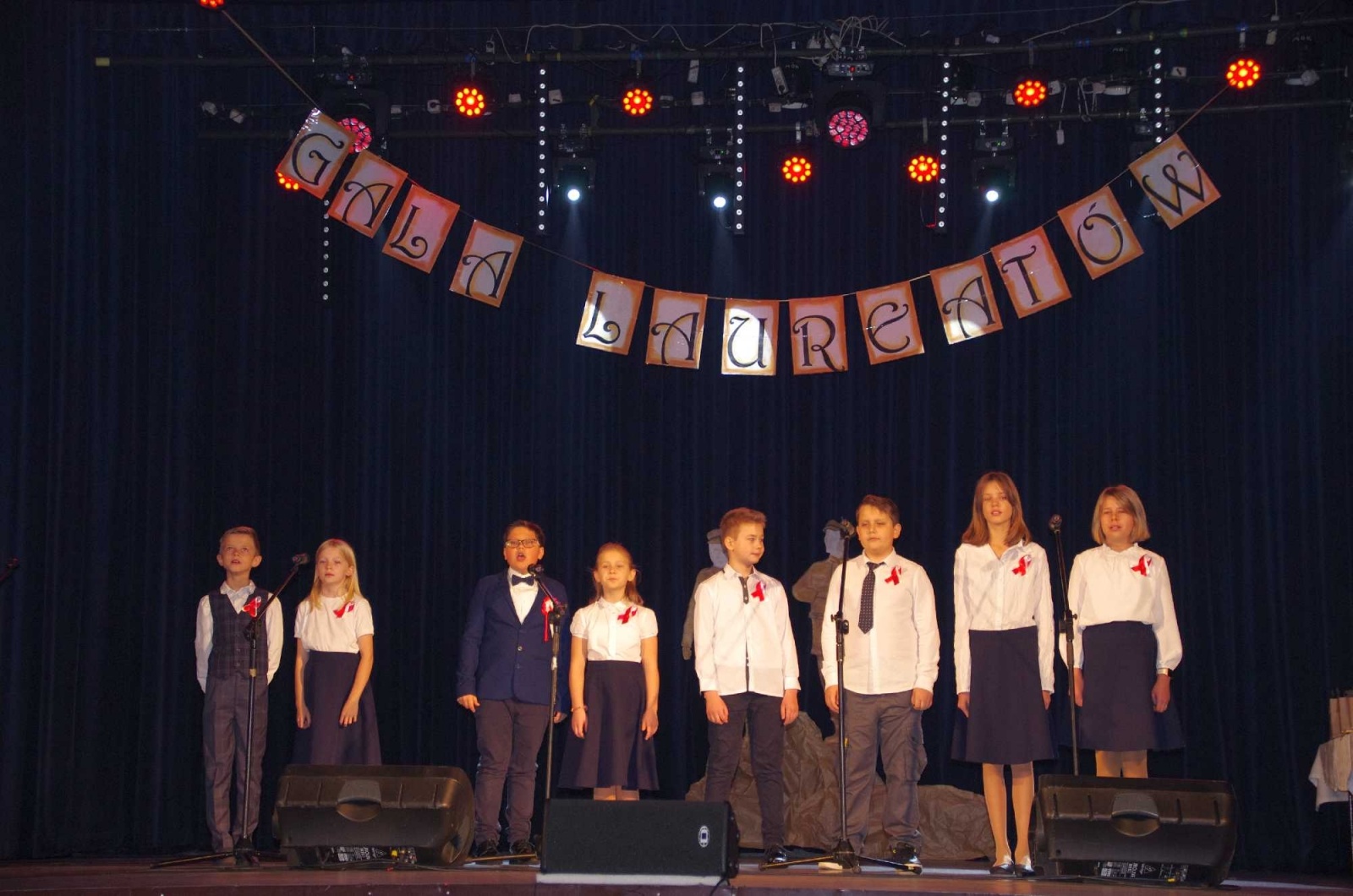 Zdjęcie w galerii na portalu naszwodzislaw.com: Poznajcie laureatów Przeglądu Pieśni i Piosenki Patriotycznej! wiadomości z regionu