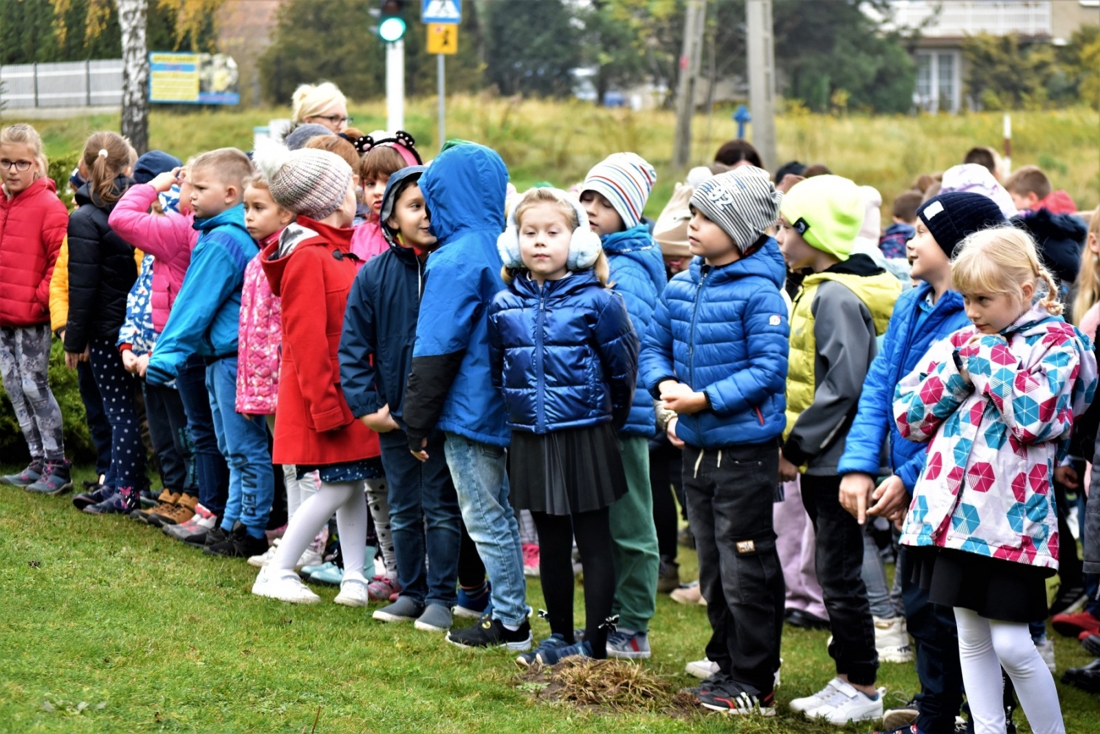 Zdjęcie w galerii na portalu naszwodzislaw.com: Trzy powody do świętowania. Dzień Niepodległości w SP Skrzyszów wiadomości z regionu