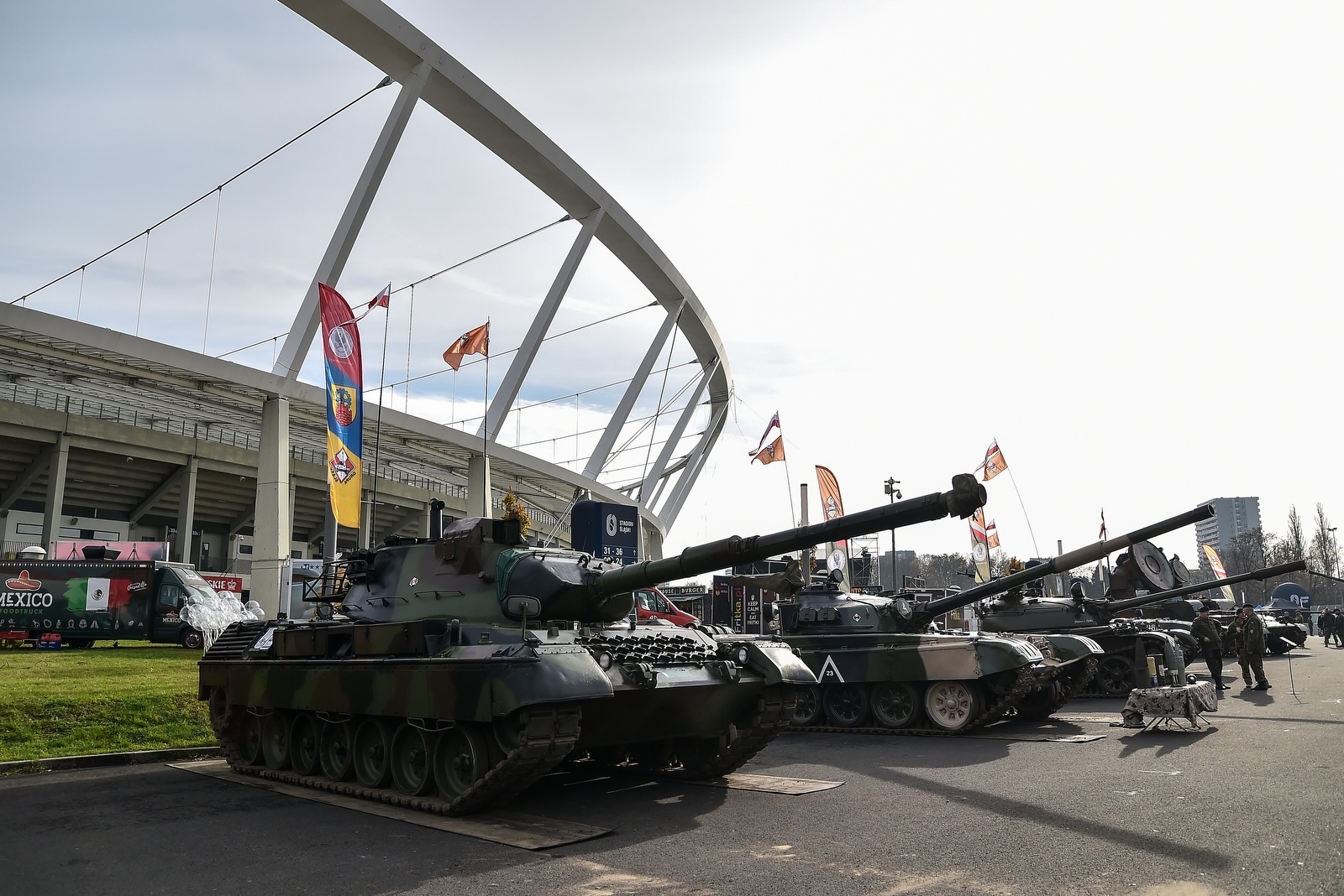 Zdjęcie w galerii na portalu naszwodzislaw.com: Za nami uroczyste obchody Narodowego Święta Niepodległości na Stadionie Śląskim wiadomości z regionu