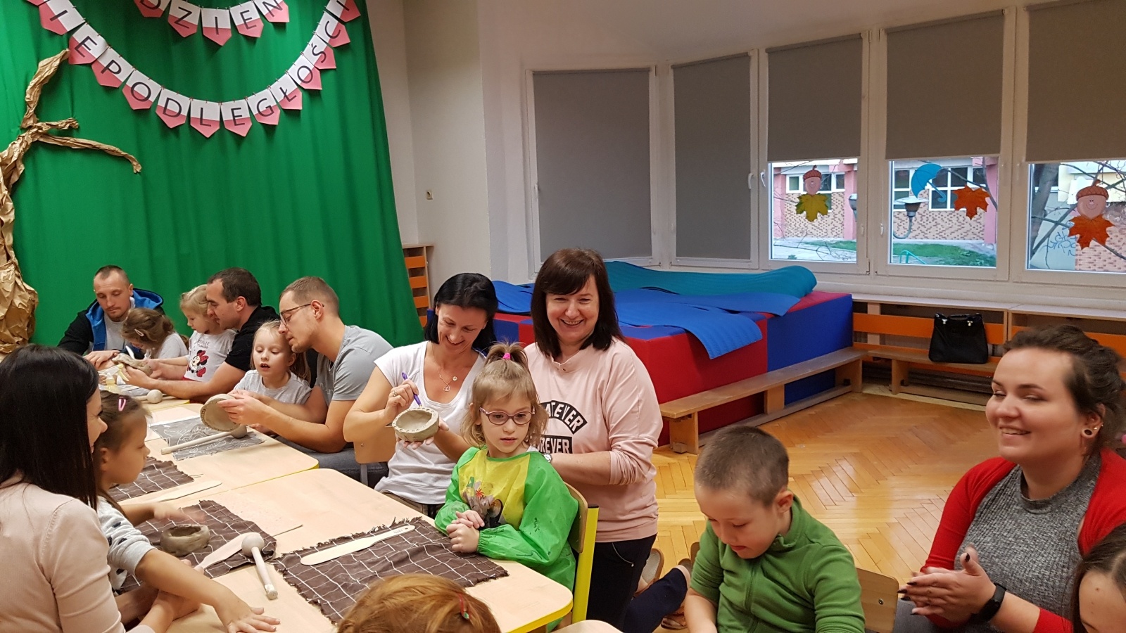 Zdjęcie w galerii na portalu naszwodzislaw.com: Tajniki ceramiki w przedszkolu numer 15 wiadomości z regionu