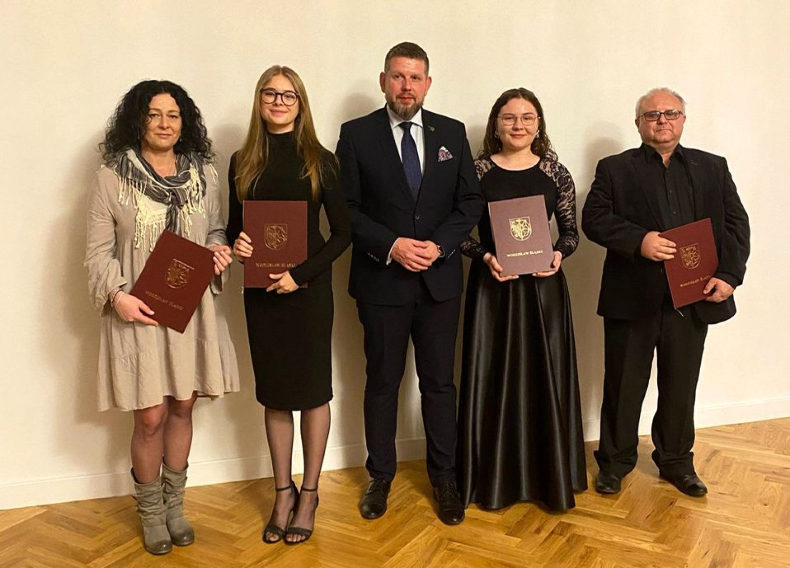 Zdjęcie w galerii na portalu naszwodzislaw.com: Artyści z WCK z nagrodą Prezydenta Miasta w dziedzinie Kultury wiadomości z regionu
