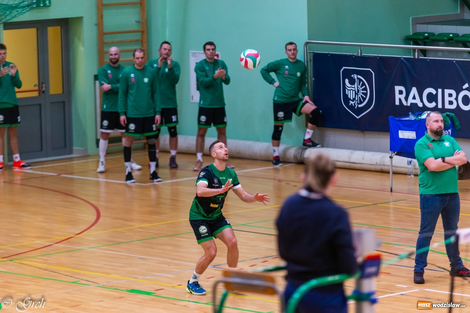 Zdjęcie w galerii na portalu naszwodzislaw.com: Siatkarskie derby w gatunku horroru [FOTO] wiadomości z regionu