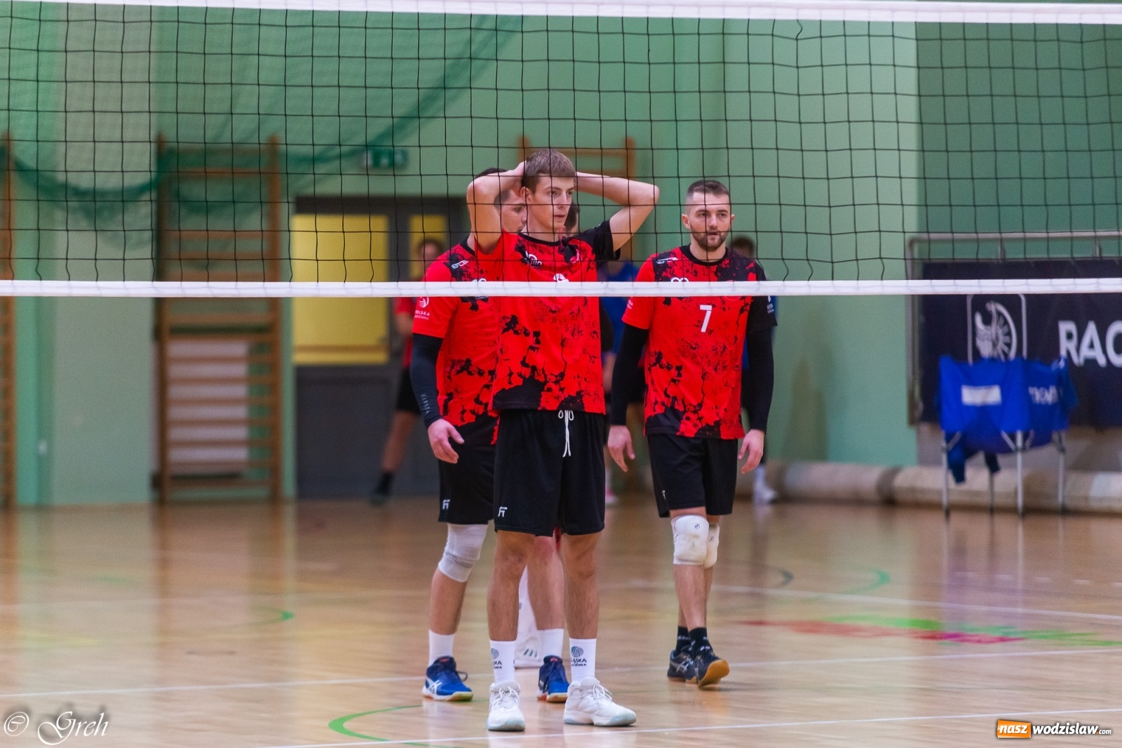 Zdjęcie w galerii na portalu naszwodzislaw.com: Siatkarskie derby w gatunku horroru [FOTO] wiadomości z regionu