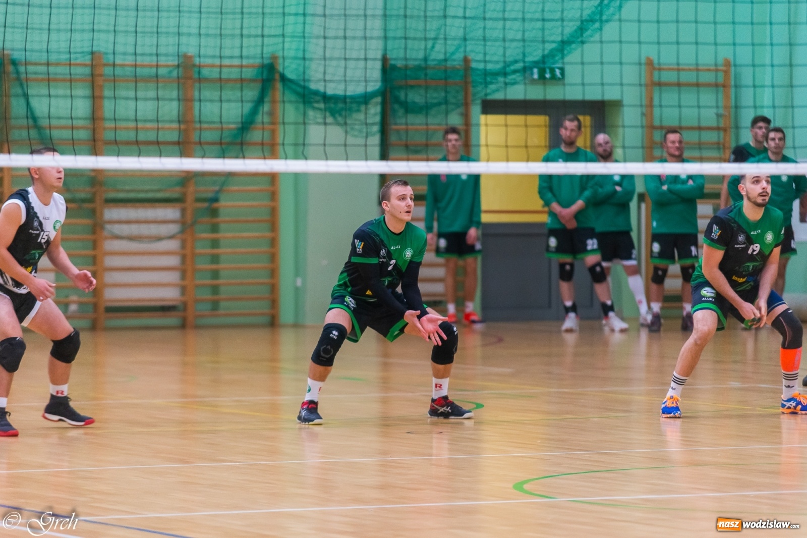 Zdjęcie w galerii na portalu naszwodzislaw.com: Siatkarskie derby w gatunku horroru [FOTO] wiadomości z regionu