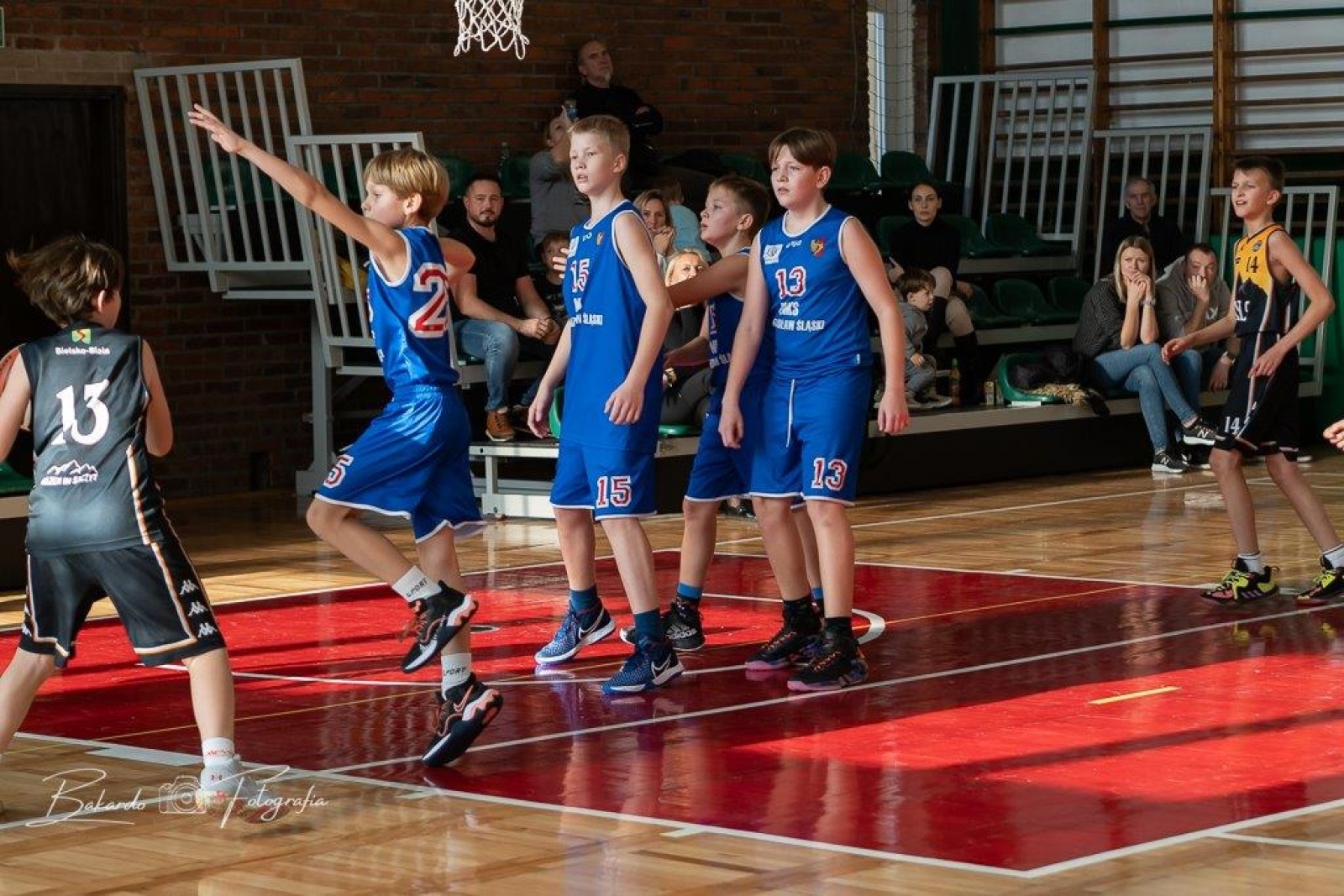 Zdjęcie w galerii na portalu naszwodzislaw.com: Pierwszy wodzisławski turniej minikoszykówki - U12M wiadomości z regionu