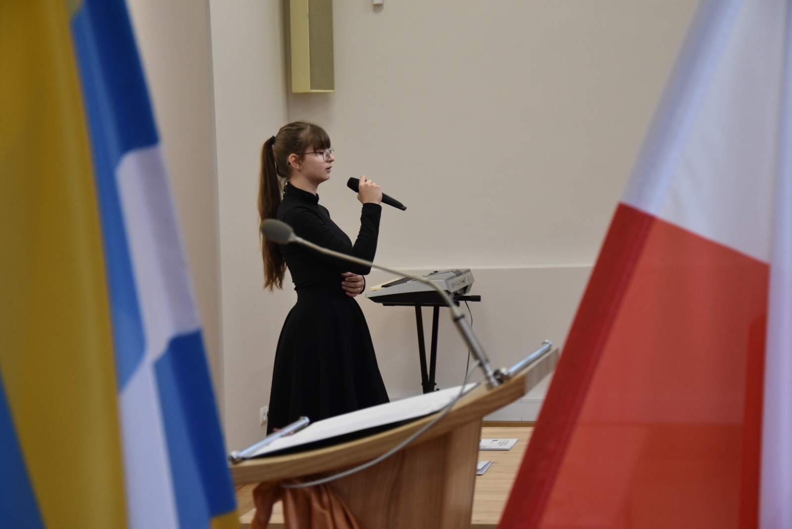 Zdjęcie w galerii na portalu naszwodzislaw.com: Święto Szkoły z kolejną umową patronacką [FOTO] wiadomości z regionu