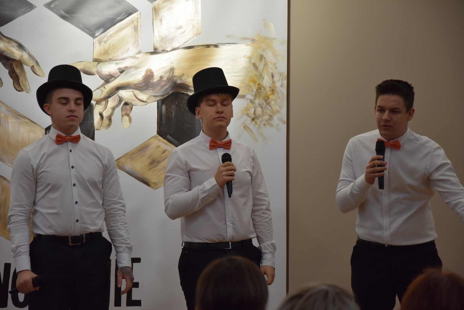 Zdjęcie w galerii na portalu naszwodzislaw.com: Święto Szkoły z kolejną umową patronacką [FOTO] wiadomości z regionu