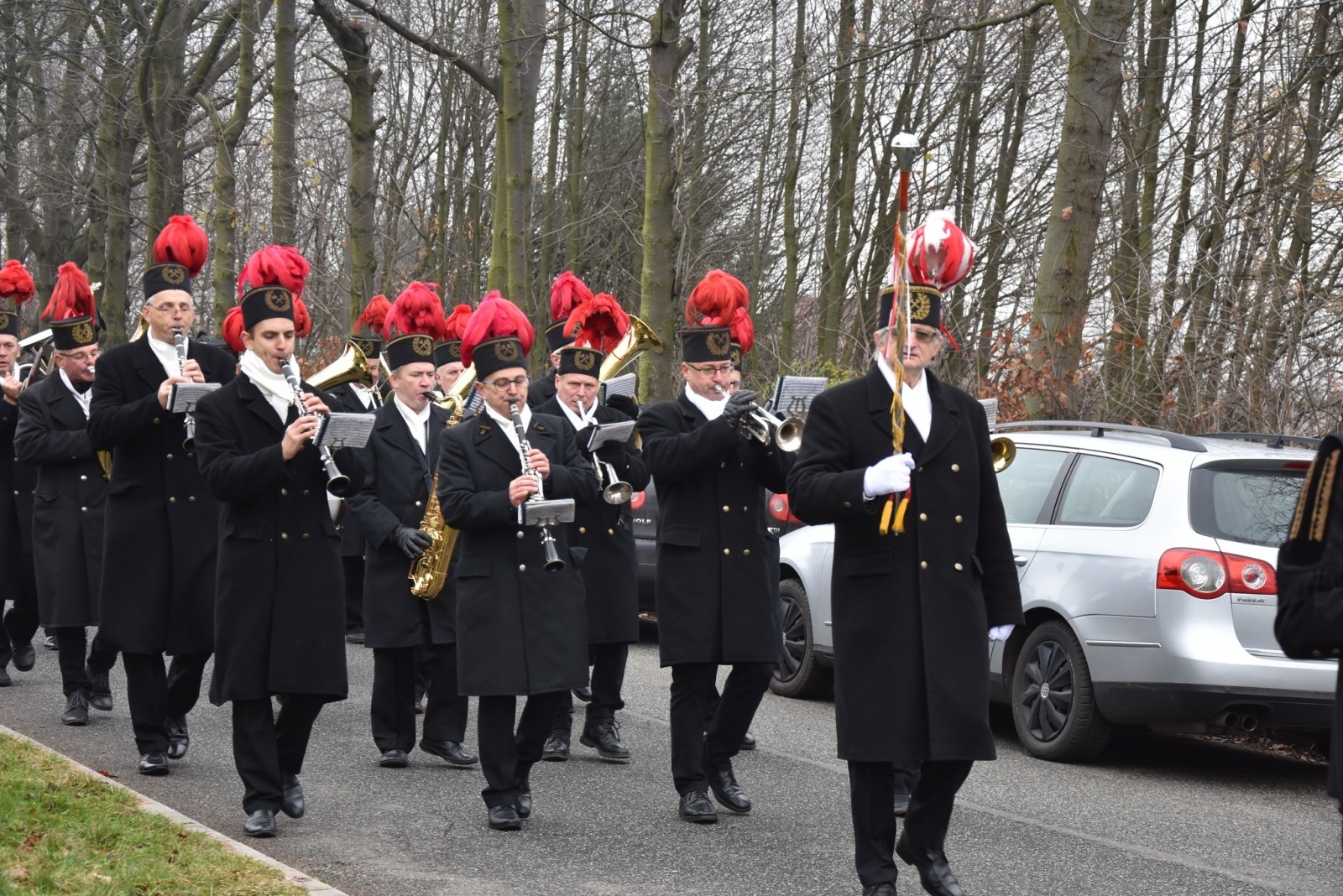 Zdjęcie w galerii na portalu naszwodzislaw.com: Święto Szkoły z kolejną umową patronacką [FOTO] wiadomości z regionu