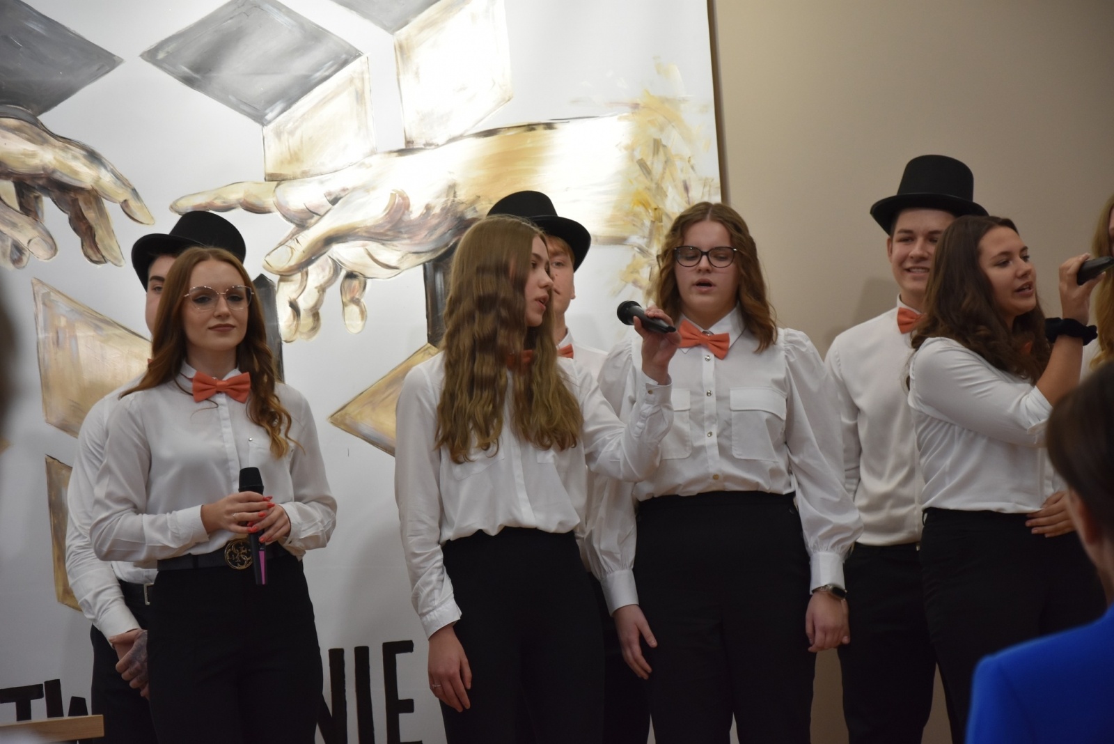 Zdjęcie w galerii na portalu naszwodzislaw.com: Święto Szkoły z kolejną umową patronacką [FOTO] wiadomości z regionu