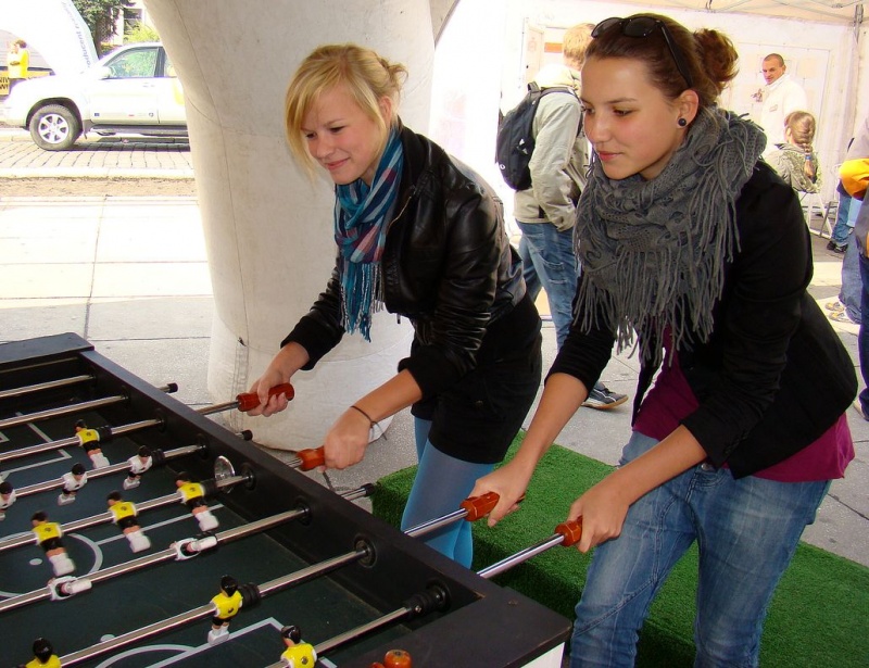 Zdjęcie w galerii na portalu naszwodzislaw.com: Trzy rzuty mleka w rynku wiadomości z regionu