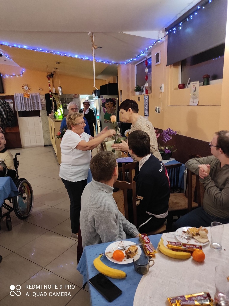 Zdjęcie w galerii na portalu naszwodzislaw.com: Dzień Osób Niepełnosprawnych w świetlicy Radość Życia w Pszowie wiadomości z regionu