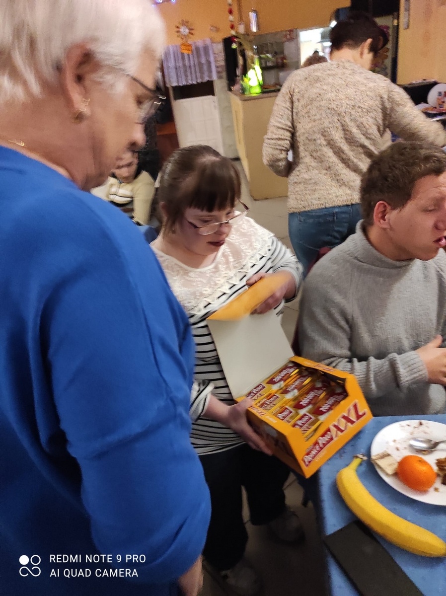 Zdjęcie w galerii na portalu naszwodzislaw.com: Dzień Osób Niepełnosprawnych w świetlicy Radość Życia w Pszowie wiadomości z regionu