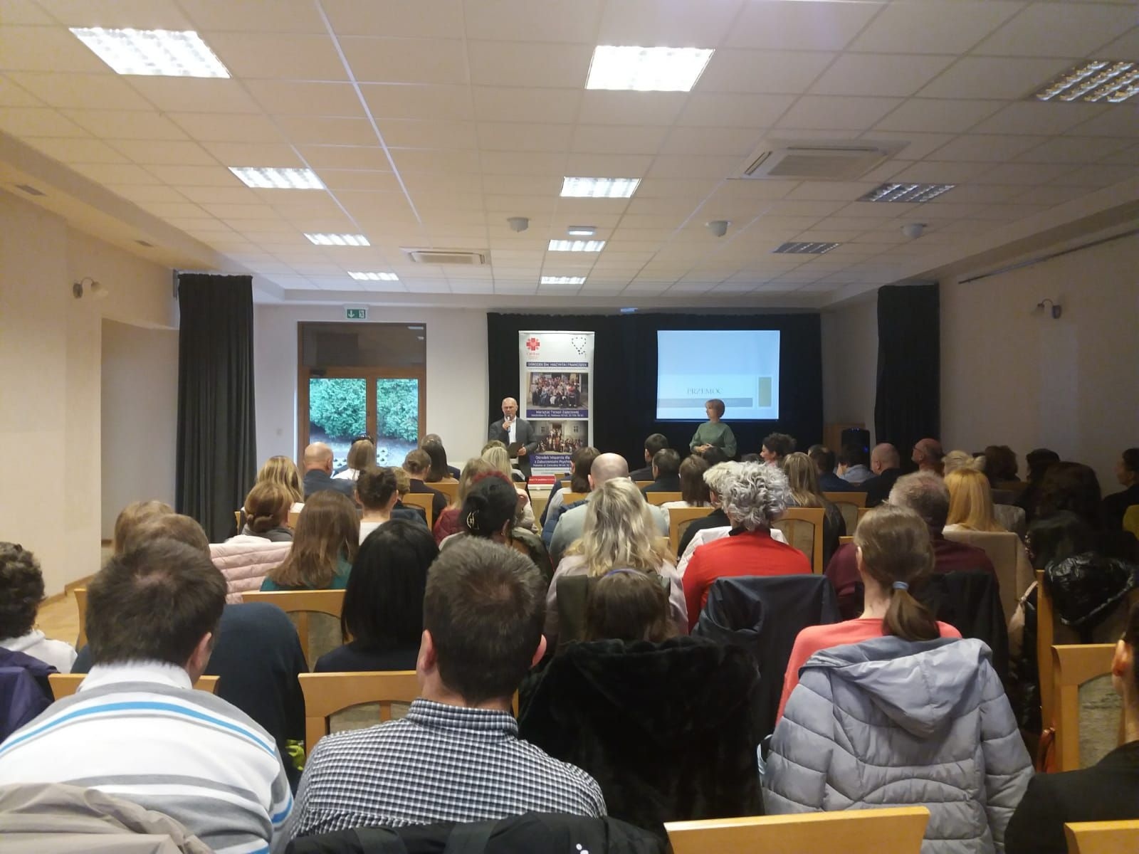 Zdjęcie w galerii na portalu naszwodzislaw.com: Rozmawiali o dobrych praktykach w opiece nad osobami z niepełnosprawnością wiadomości z regionu