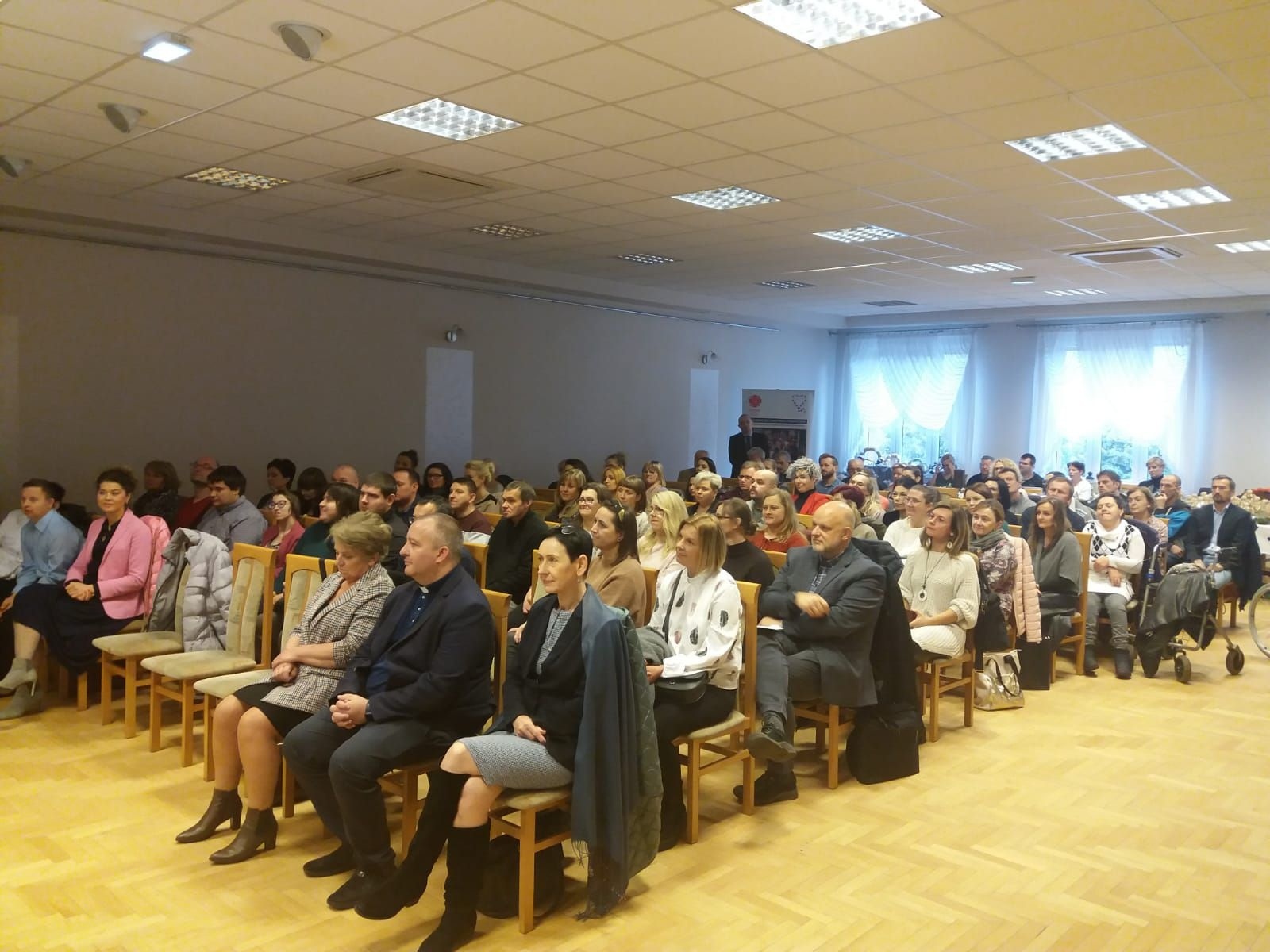 Zdjęcie w galerii na portalu naszwodzislaw.com: Rozmawiali o dobrych praktykach w opiece nad osobami z niepełnosprawnością wiadomości z regionu