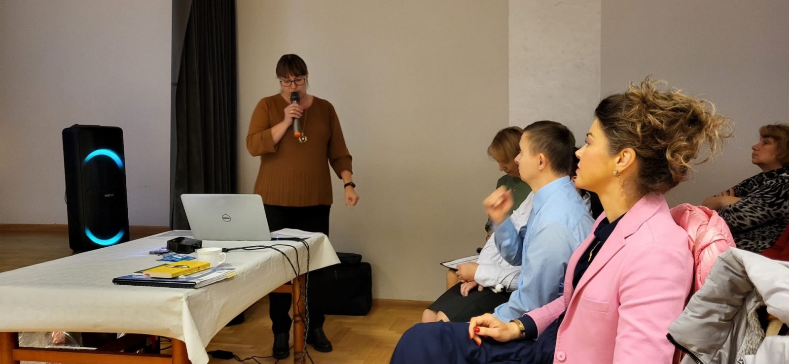 Zdjęcie w galerii na portalu naszwodzislaw.com: Rozmawiali o dobrych praktykach w opiece nad osobami z niepełnosprawnością wiadomości z regionu