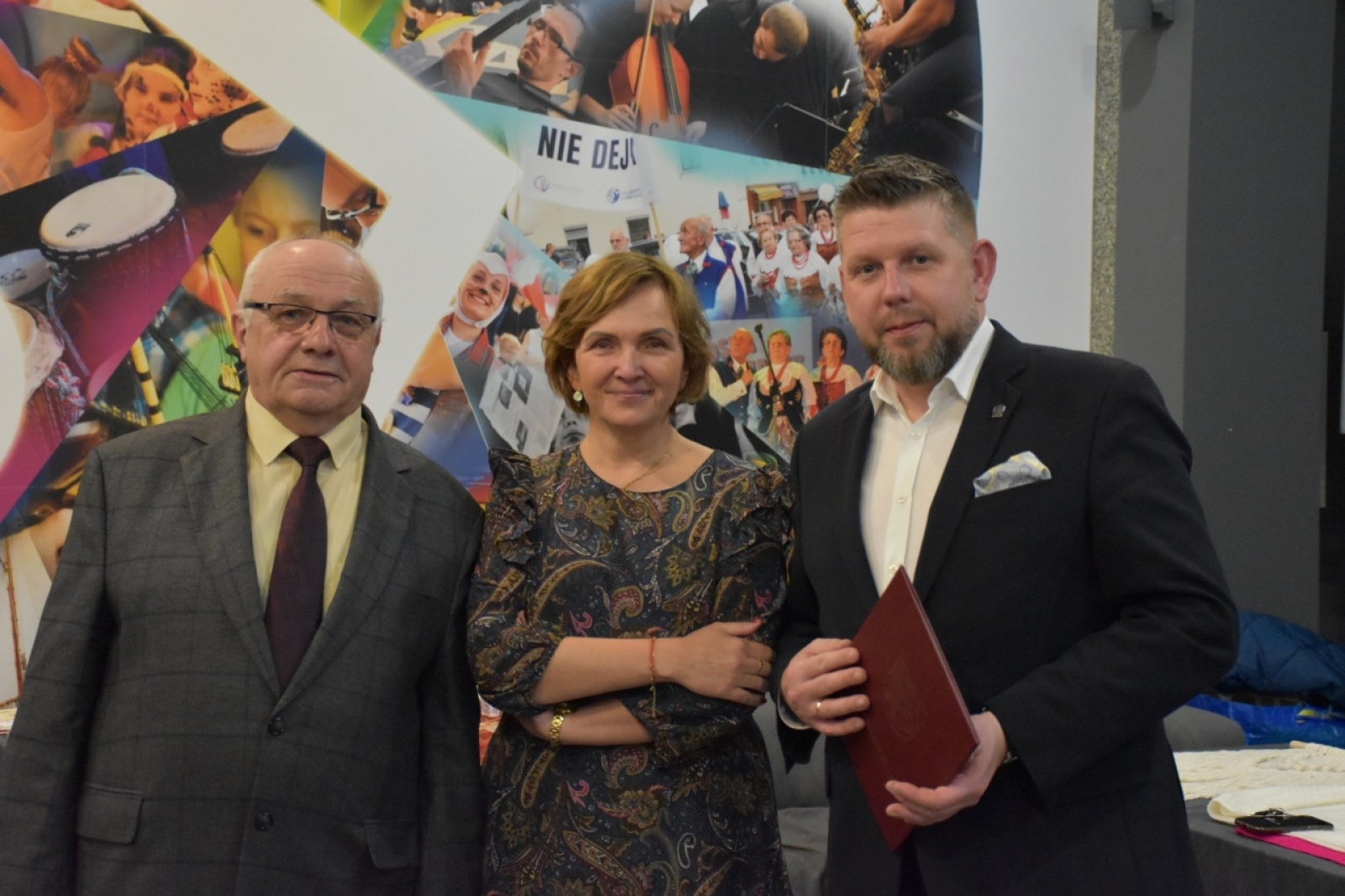 Zdjęcie w galerii na portalu naszwodzislaw.com: VIII Kokoszycka Jesień Artystyczna za nami [FOTO] wiadomości z regionu