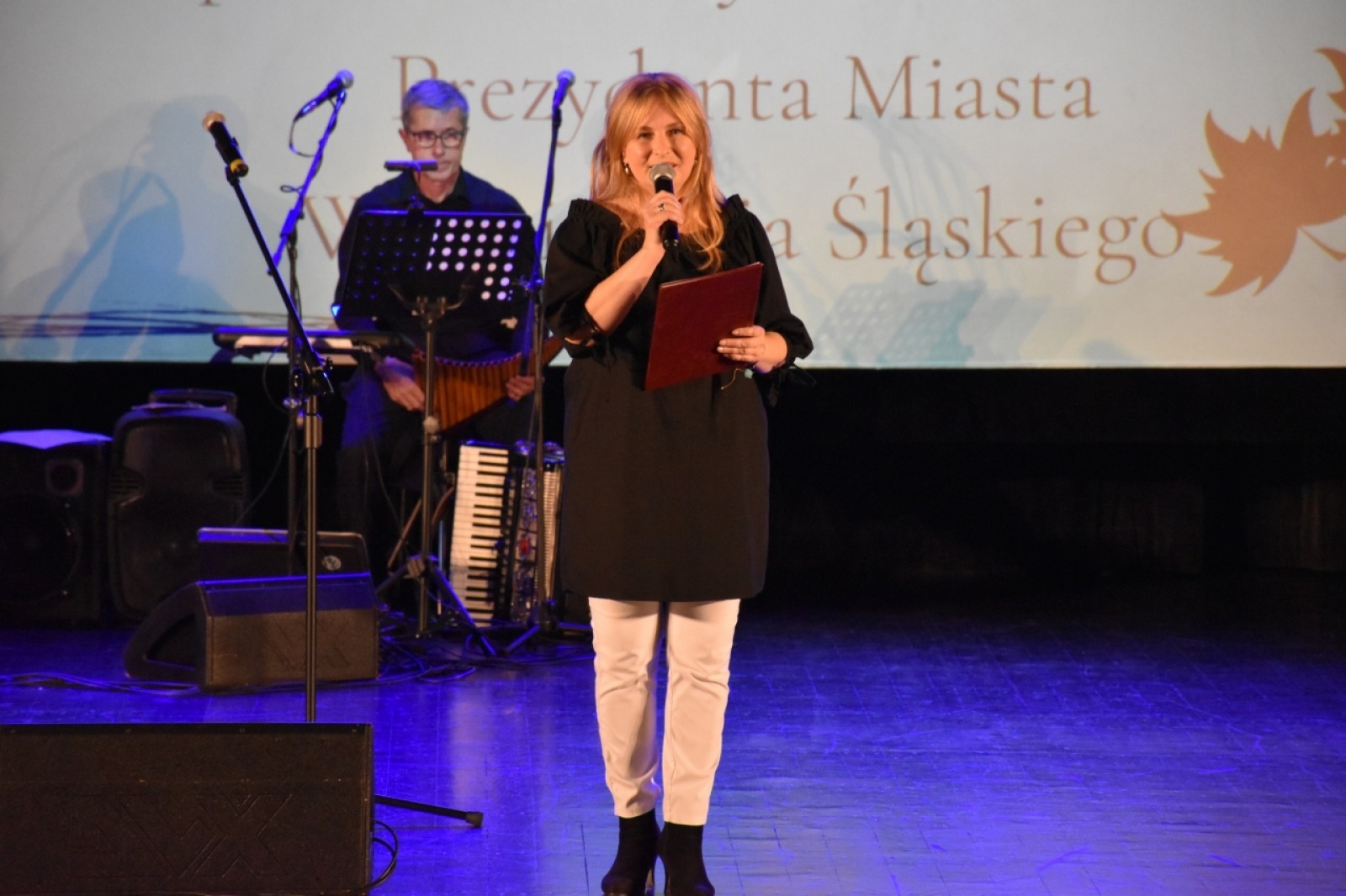 Zdjęcie w galerii na portalu naszwodzislaw.com: VIII Kokoszycka Jesień Artystyczna za nami [FOTO] wiadomości z regionu