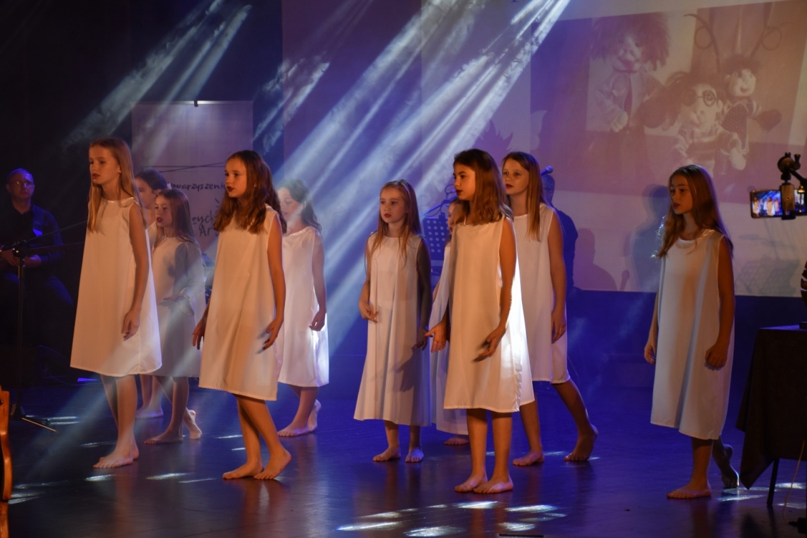 Zdjęcie w galerii na portalu naszwodzislaw.com: VIII Kokoszycka Jesień Artystyczna za nami [FOTO] wiadomości z regionu