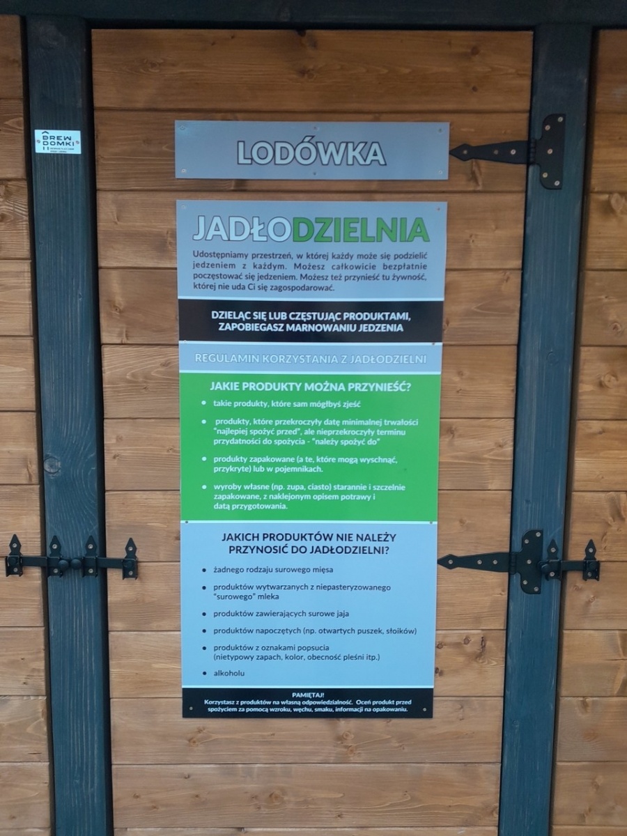Zdjęcie w galerii na portalu naszwodzislaw.com: Masz zbyt dużo jedzenia? Przynieś je do naszej Jadłodzielni wiadomości z regionu