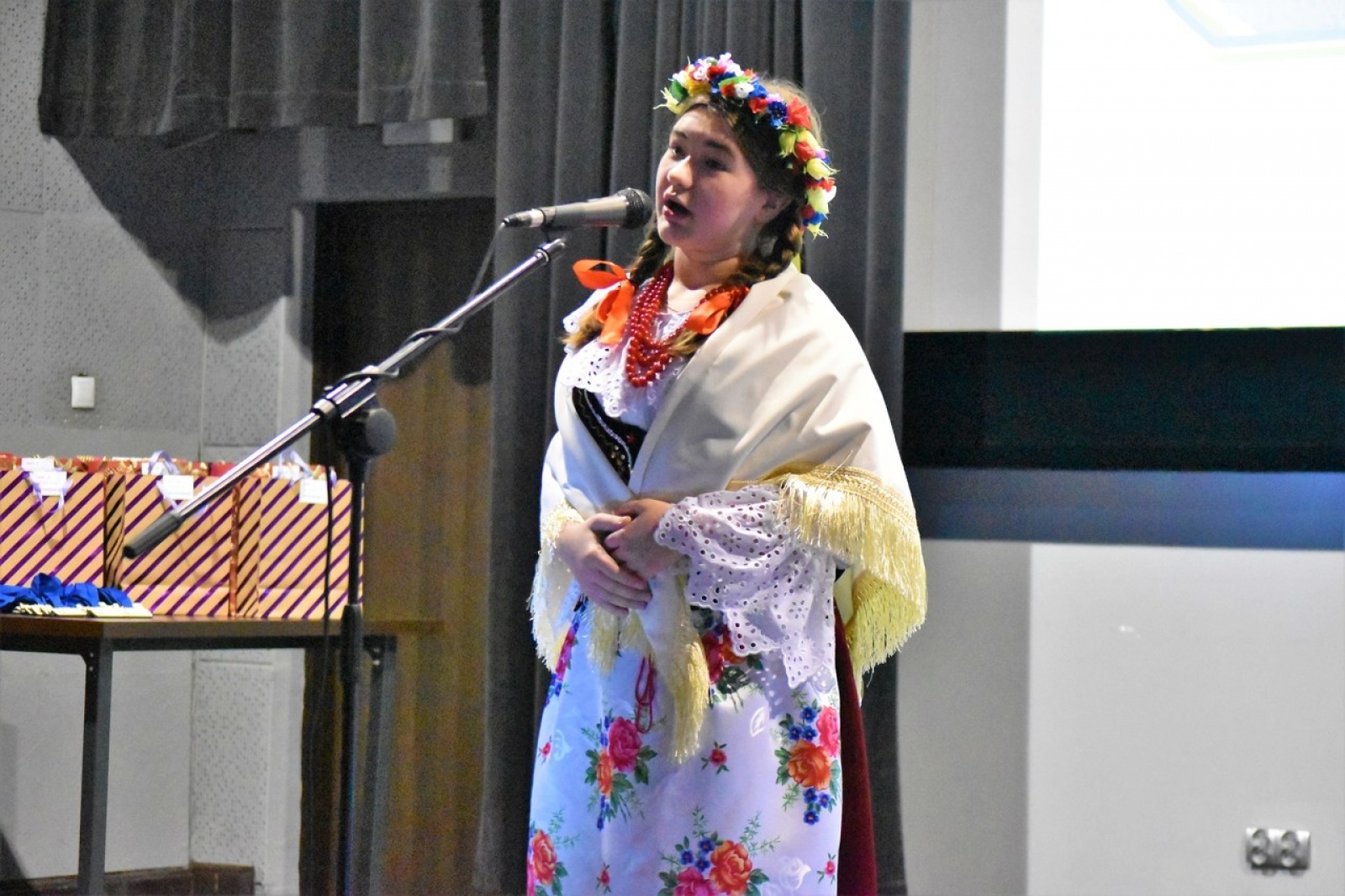 Zdjęcie w galerii na portalu naszwodzislaw.com: Gwara w naszej gminie ciągle żywa! Dzieciaki zaprezentowały swój kunszt wiadomości z regionu