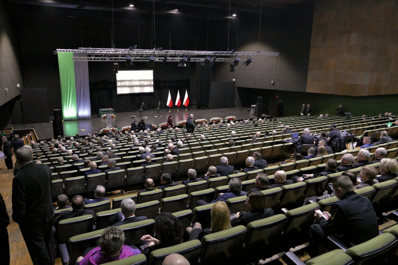 Zdjęcie w galerii na portalu naszwodzislaw.com: Uroczyste spotkanie barbórkowe w Wyższym Urzędzie Górniczym wiadomości z regionu