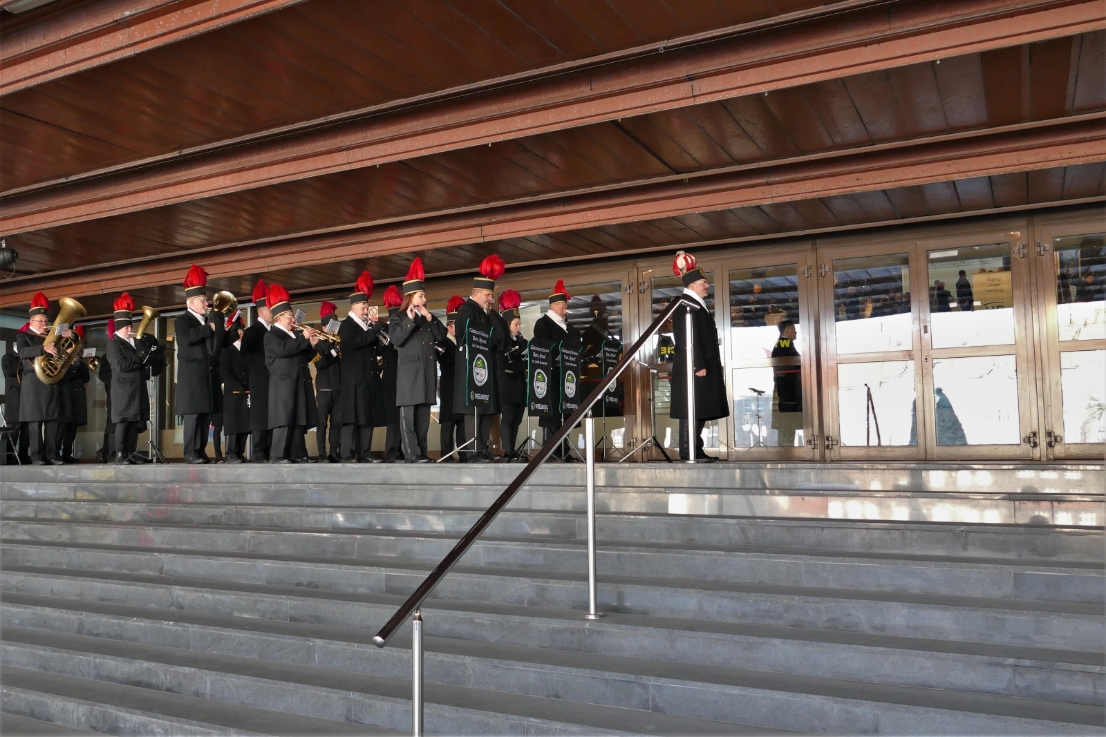 Zdjęcie w galerii na portalu naszwodzislaw.com: Uroczyste spotkanie barbórkowe w Wyższym Urzędzie Górniczym wiadomości z regionu