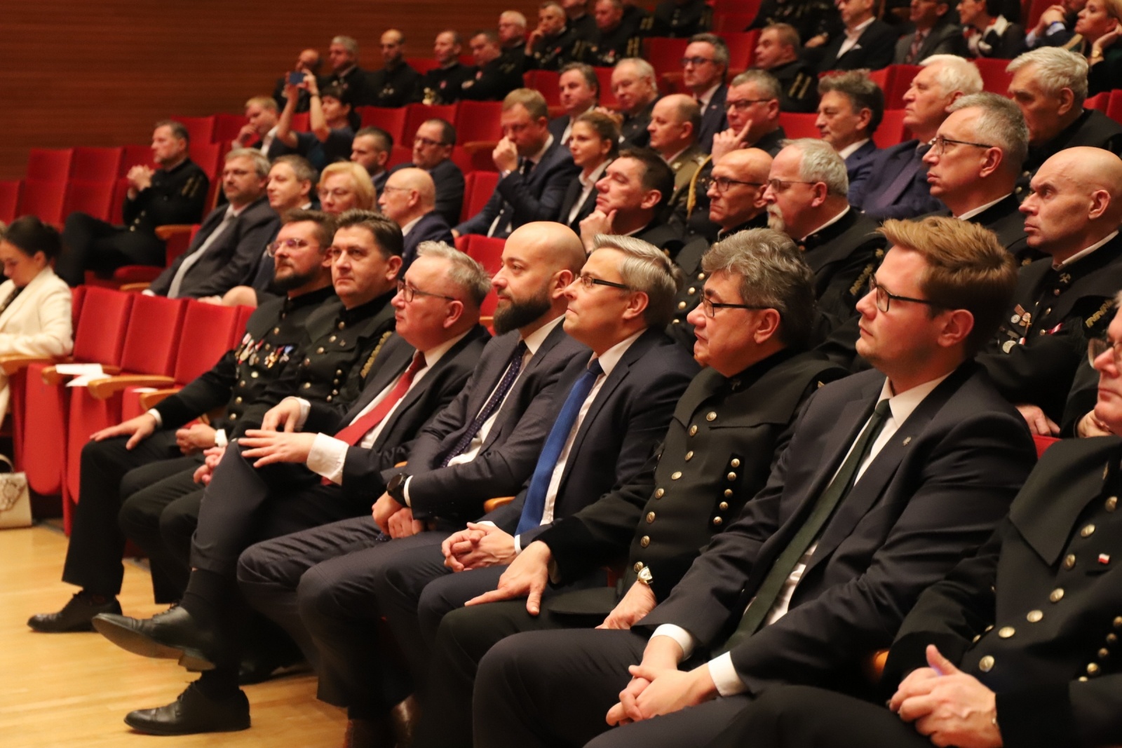 Zdjęcie w galerii na portalu naszwodzislaw.com: Uroczysta Akademia Barbórkowa Polskiej Grupy Górniczej wiadomości z regionu