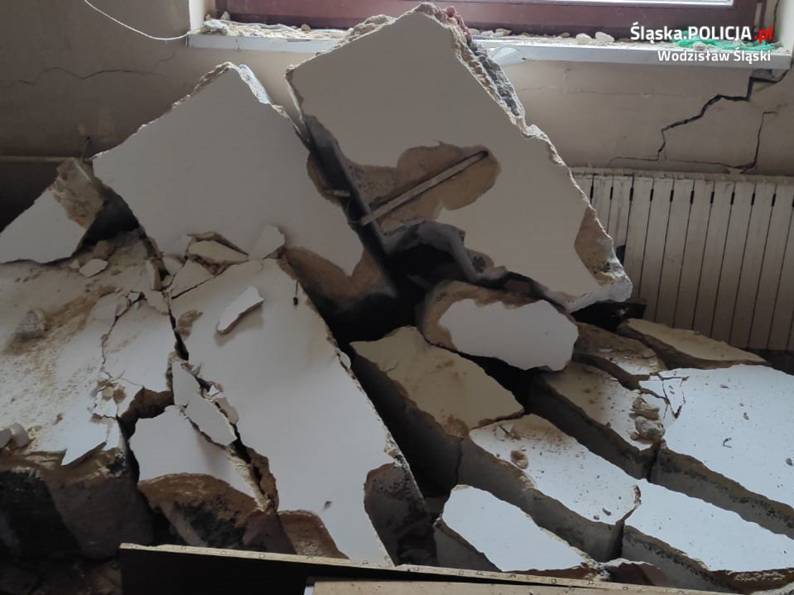 Zdjęcie w galerii na portalu naszwodzislaw.com: Wybuch gazu w Olzie. Budynek kompletnie zdemolowany [FOTO] wiadomości z regionu