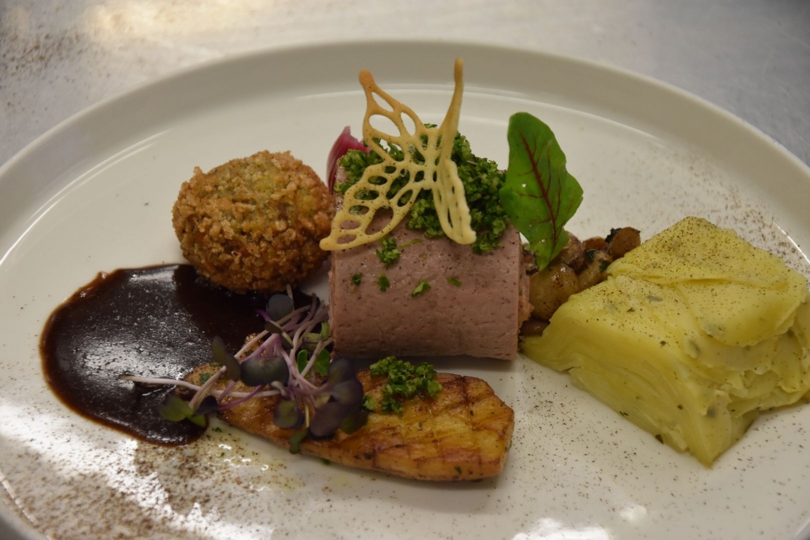 Zdjęcie w galerii na portalu naszwodzislaw.com: Schab z dzika bohaterem X Śląskiej Jesieni Kulinarnej [FOTO] wiadomości z regionu