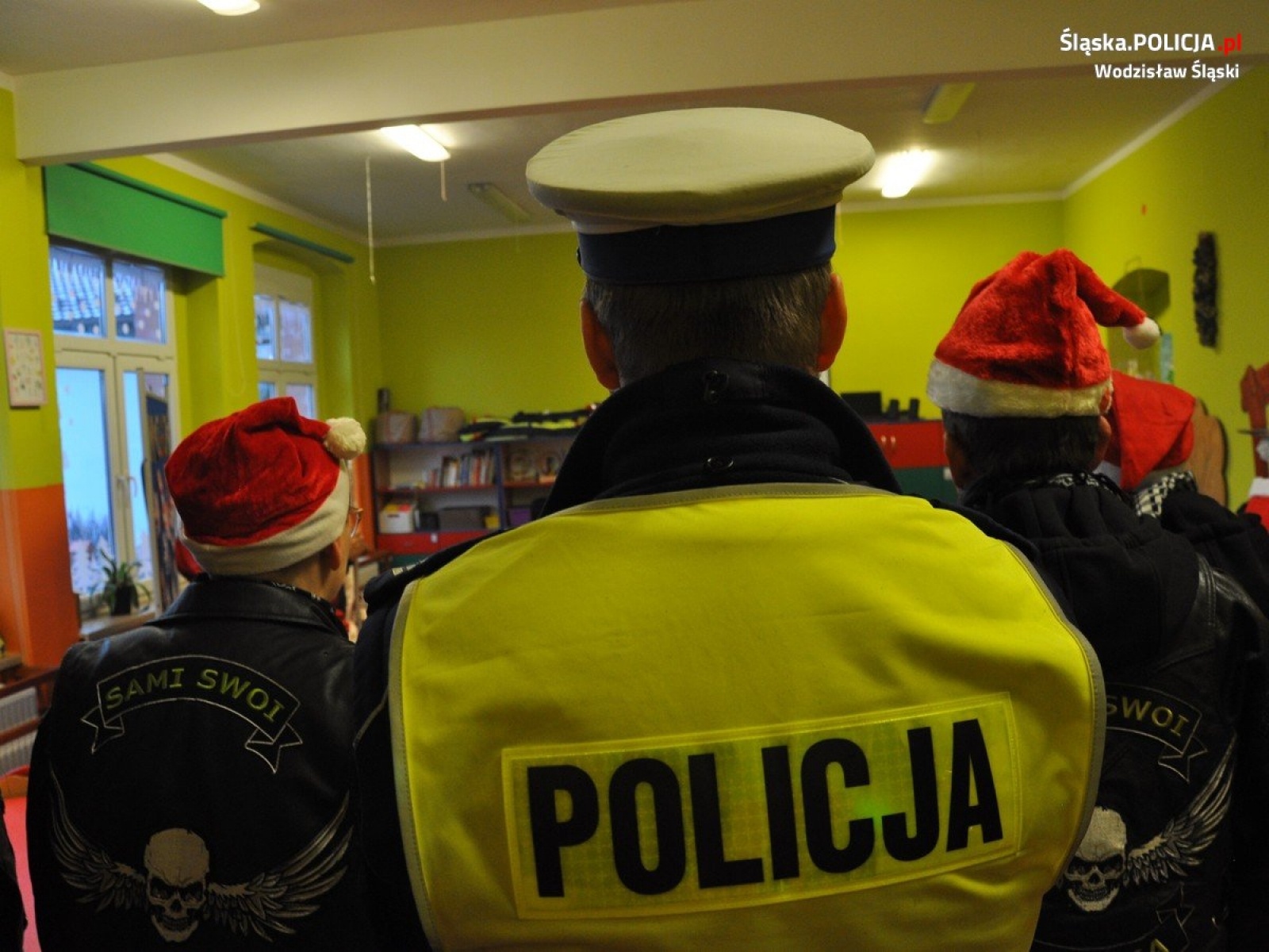 Zdjęcie w galerii na portalu naszwodzislaw.com: Motocyklowe Mikołajki w Krostoszowicach wiadomości z regionu