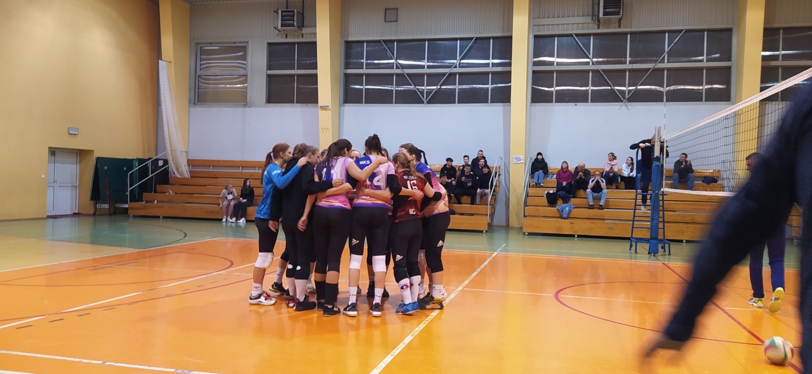 Zdjęcie w galerii na portalu naszwodzislaw.com: Wodzisławskie siatkarki wciąż na zwycięskim szlaku wiadomości z regionu