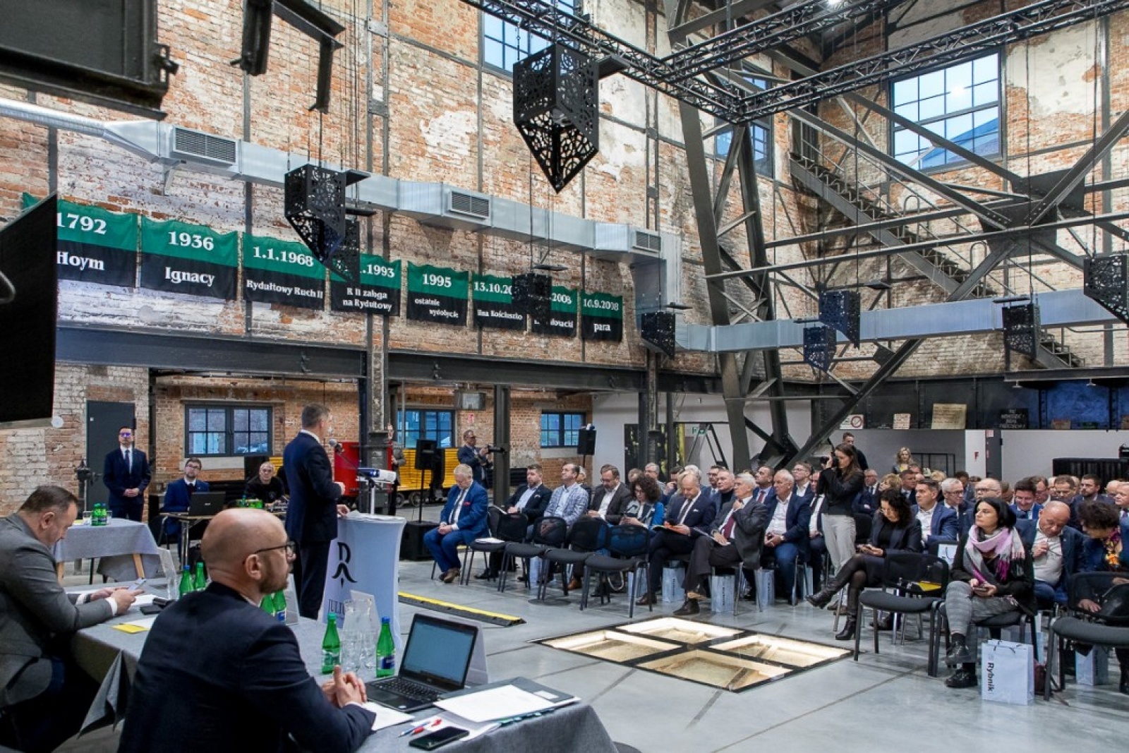 Zdjęcie w galerii na portalu naszwodzislaw.com: W Rybniku odbyła się sesja Zgromadzenia Ogólnego Śląskiego Związku Gmin i Powiatów wiadomości z regionu