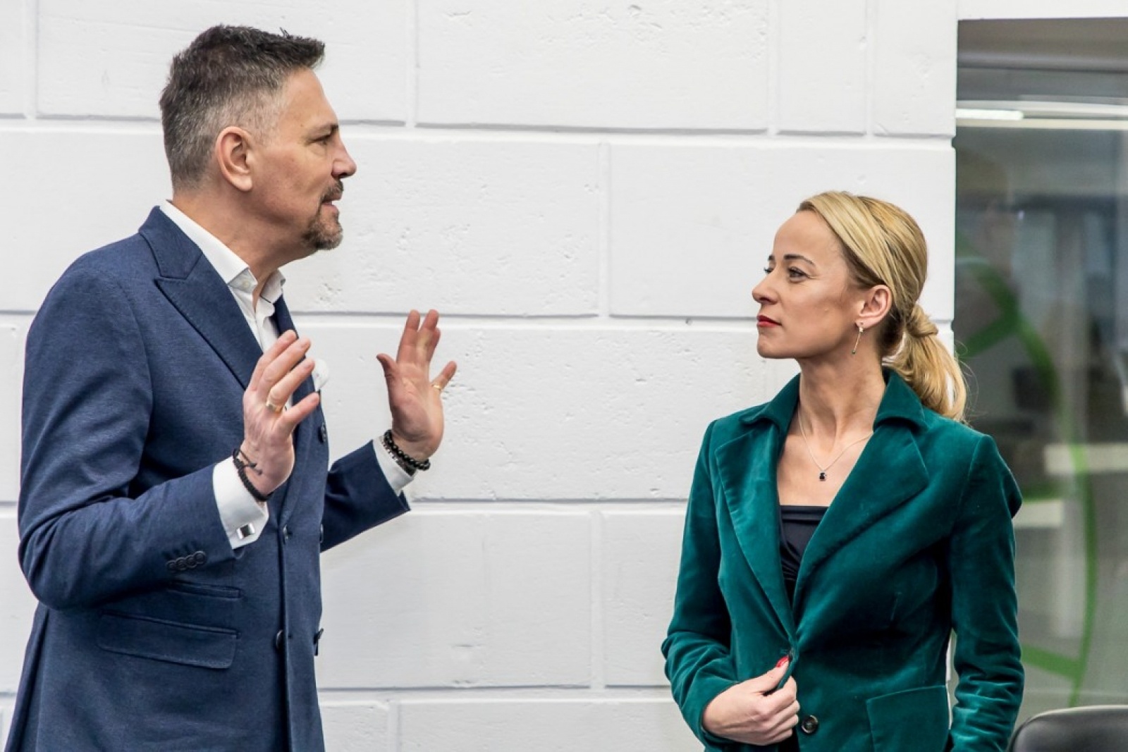 Zdjęcie w galerii na portalu naszwodzislaw.com: Sylwestrowa zabawa w Parku Śląskim wiadomości z regionu