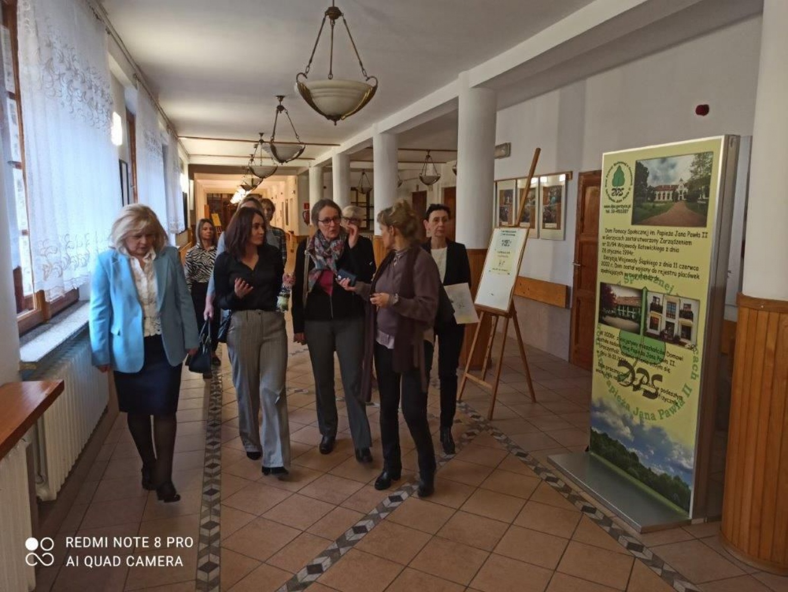 Zdjęcie w galerii na portalu naszwodzislaw.com: Goście z Norwegii odwiedzili powiatowy DPS w Gorzycach wiadomości z regionu