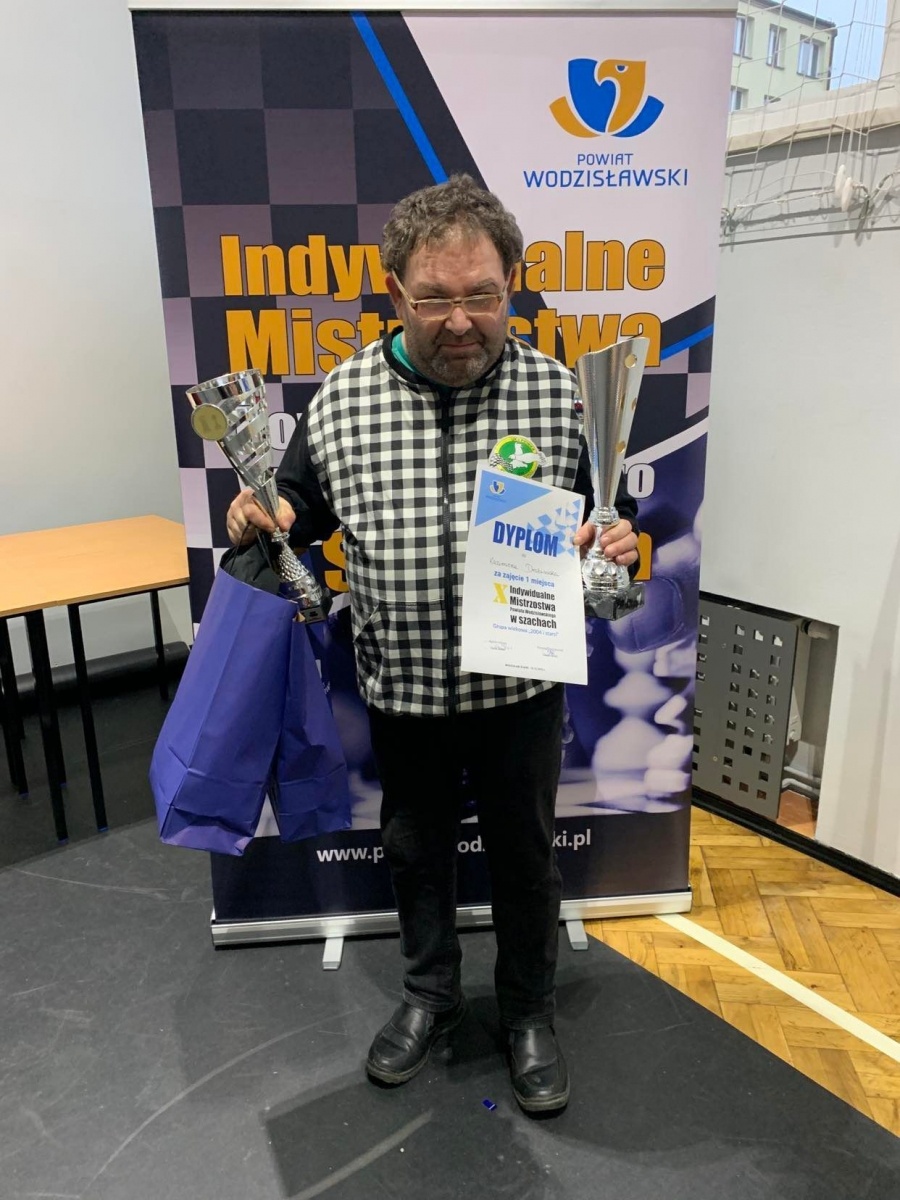 Zdjęcie w galerii na portalu naszwodzislaw.com: Szachowe mistrzostwa powiatu za nami [FOTO] wiadomości z regionu