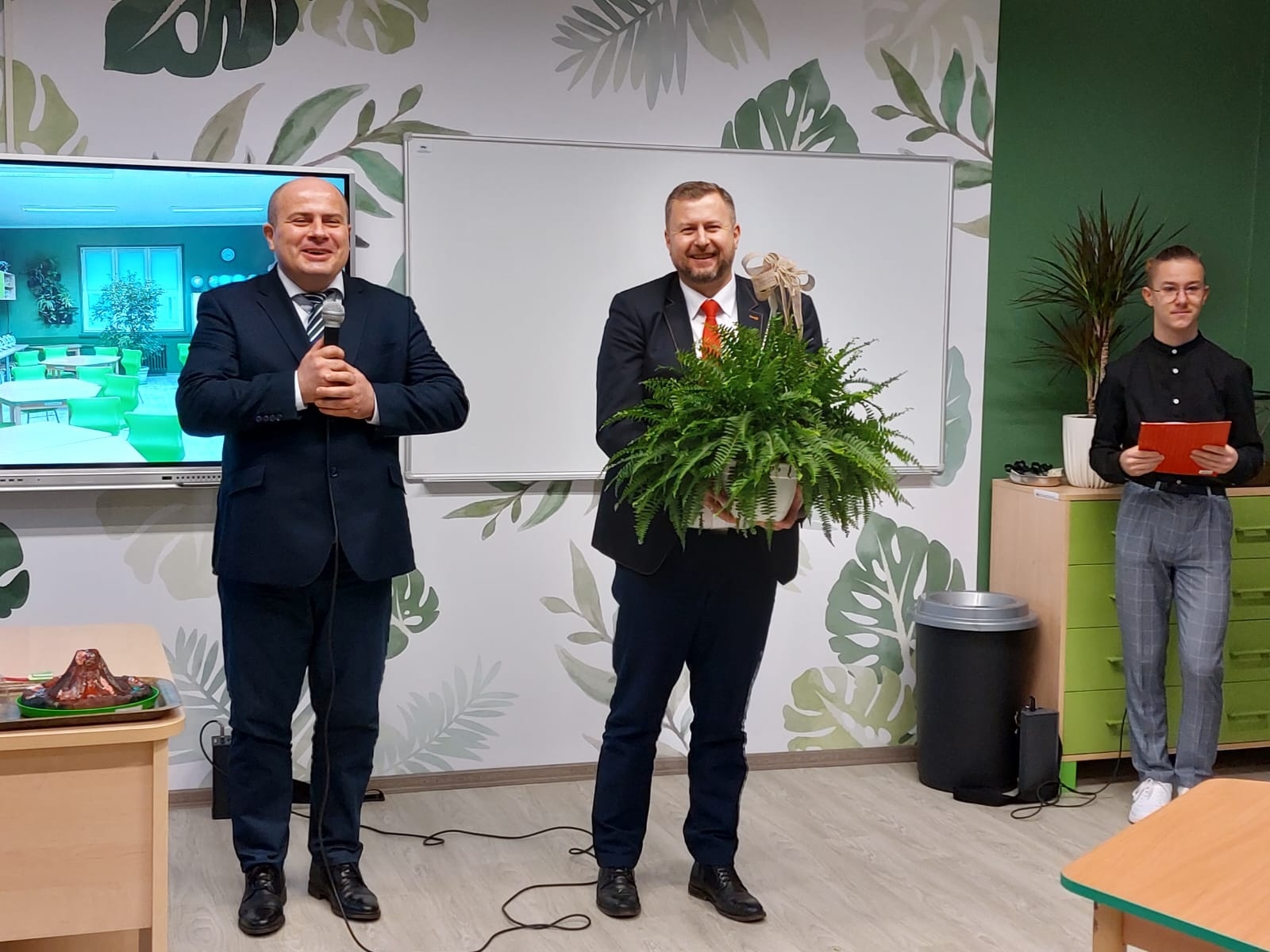 Zdjęcie w galerii na portalu naszwodzislaw.com: W Rogowie mają swoją Eko-dziuplę wiadomości z regionu