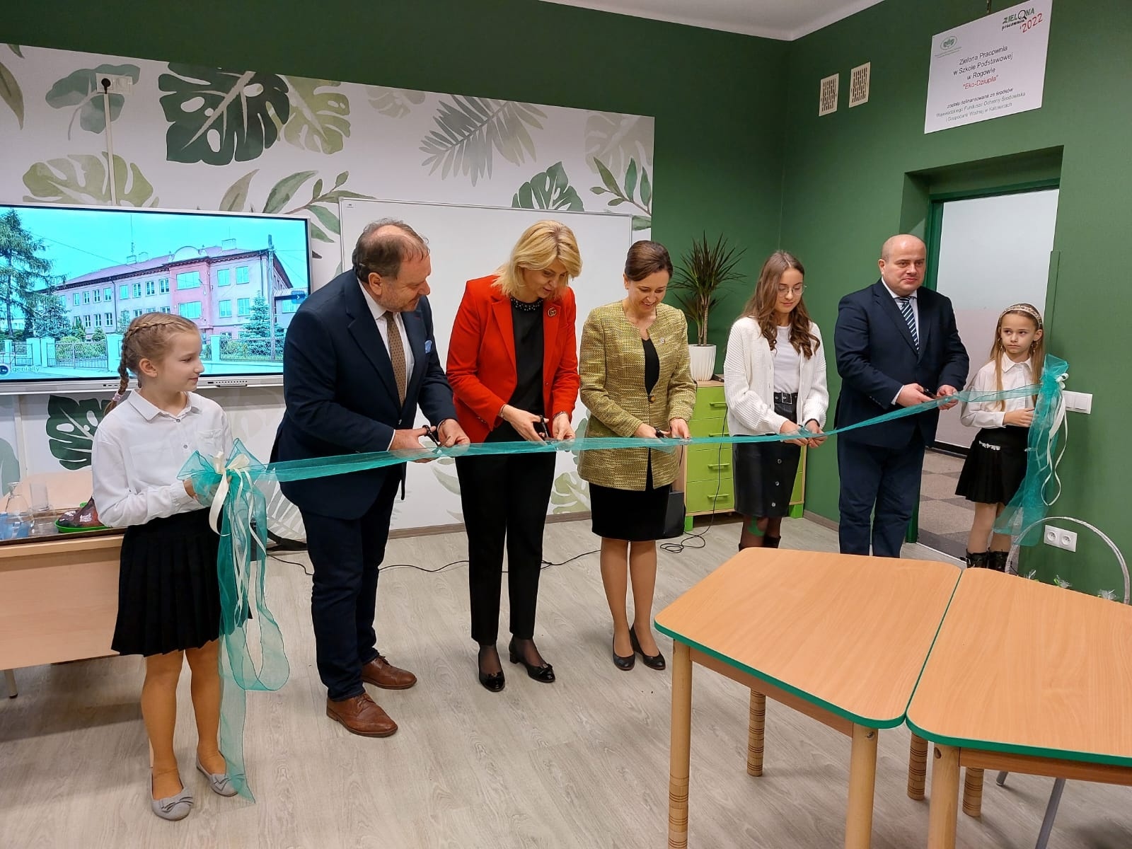 Zdjęcie w galerii na portalu naszwodzislaw.com: W Rogowie mają swoją Eko-dziuplę wiadomości z regionu