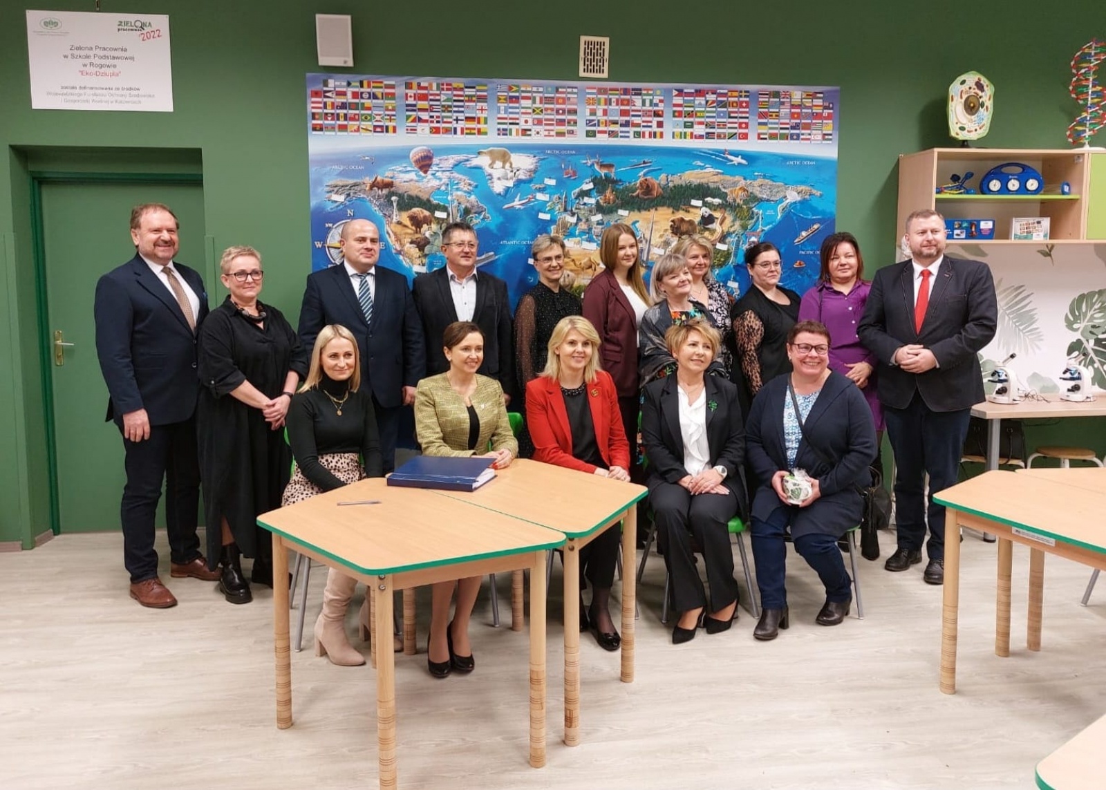 Zdjęcie w galerii na portalu naszwodzislaw.com: W Rogowie mają swoją Eko-dziuplę wiadomości z regionu