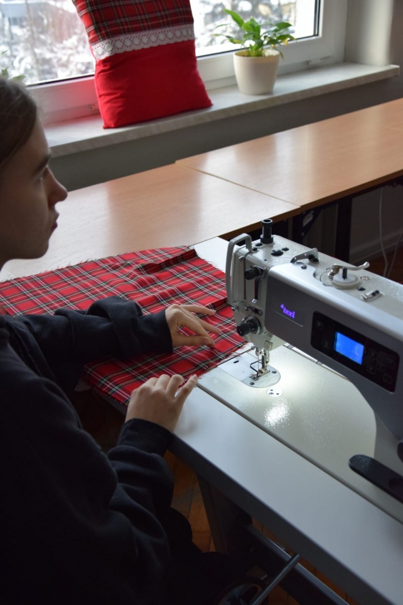 Zdjęcie w galerii na portalu naszwodzislaw.com: W Rydułtowach powstała pracownia krawiecka z prawdziwego zdarzenia [FOTO] wiadomości z regionu